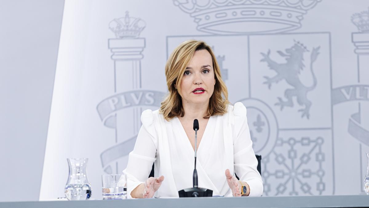 La ministra Portavoz y ministra de Educación, Formación Profesional y Deporte, Pilar Alegría, durante una rueda de prensa posterior a la reunión del Consejo de Ministros.