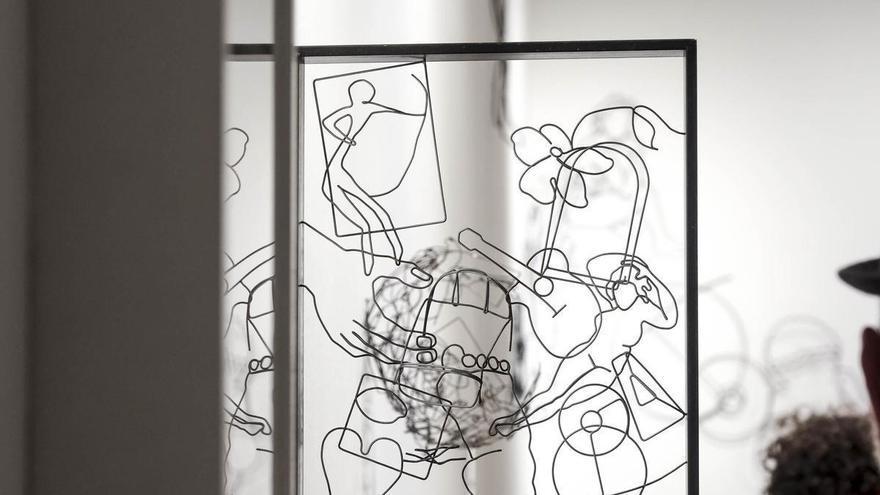El artista Octavio Floreal se expande en Vegueta y ocupa el Espacio S/T con 'De dentro pa'fuera'