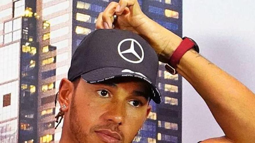 Lewis Hamilton renuncia a hacerse la prueba del coronavirus