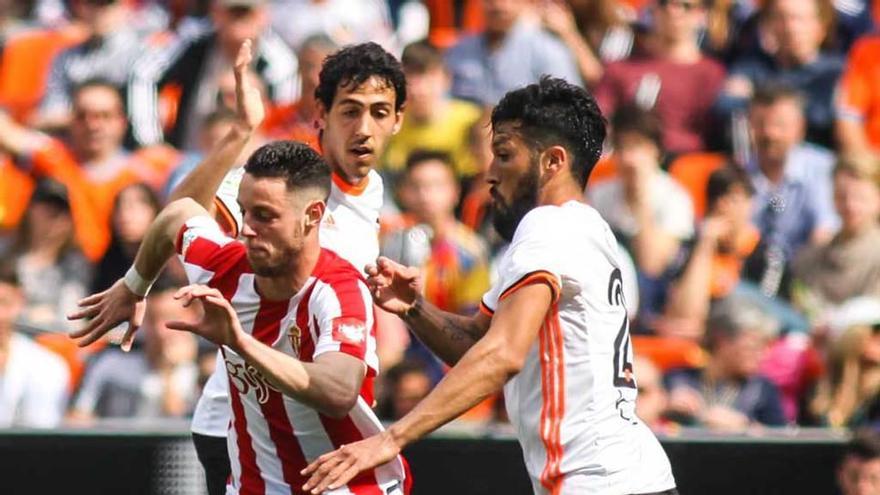 El Sporting cuadra números en Valencia