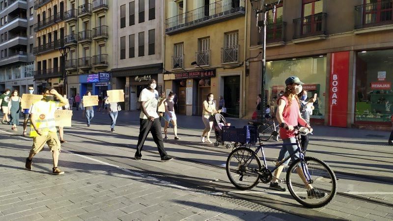 Manifestación en contra del hospital privado