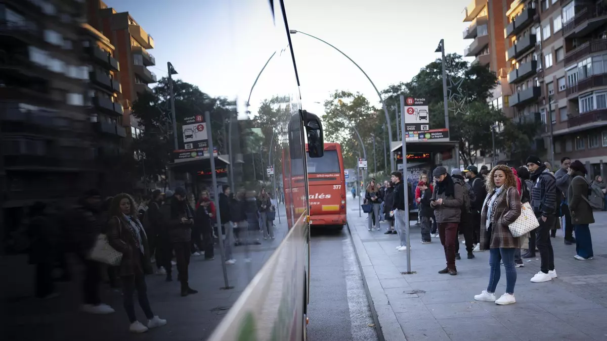 La IA llega para poner orden en el transporte metropolitano de Barcelona