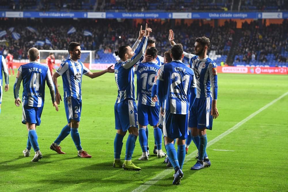 El Dépor doblega al Zaragoza en Riazor