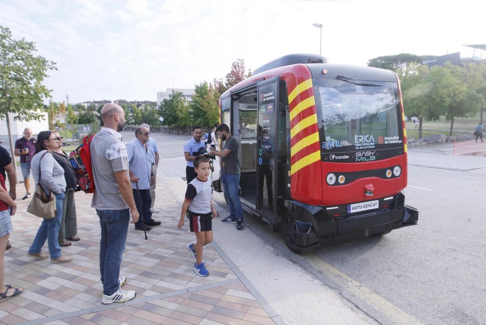 Arriba el primer bus sense conductor a Girona