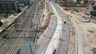 Adif completa el desvío de la línea de alta velocidad en las obras del canal de acceso