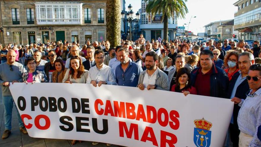 Cambados hace piña con su industria del mar