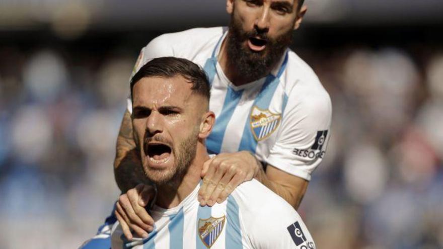 Armando Sadiku, pichichi actual del Málaga, durante un partido de este curso.