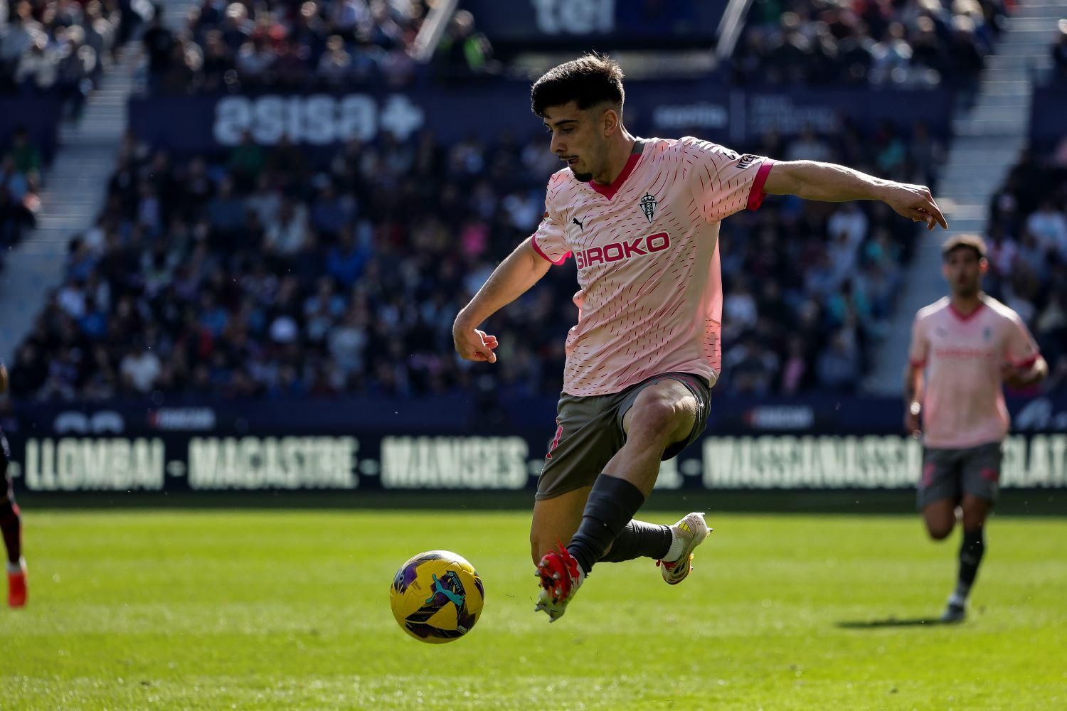Así fue el partido entre el Sporting y el Levante