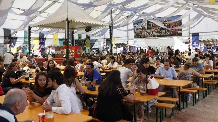 El Oktoberfest se despide con doble premio