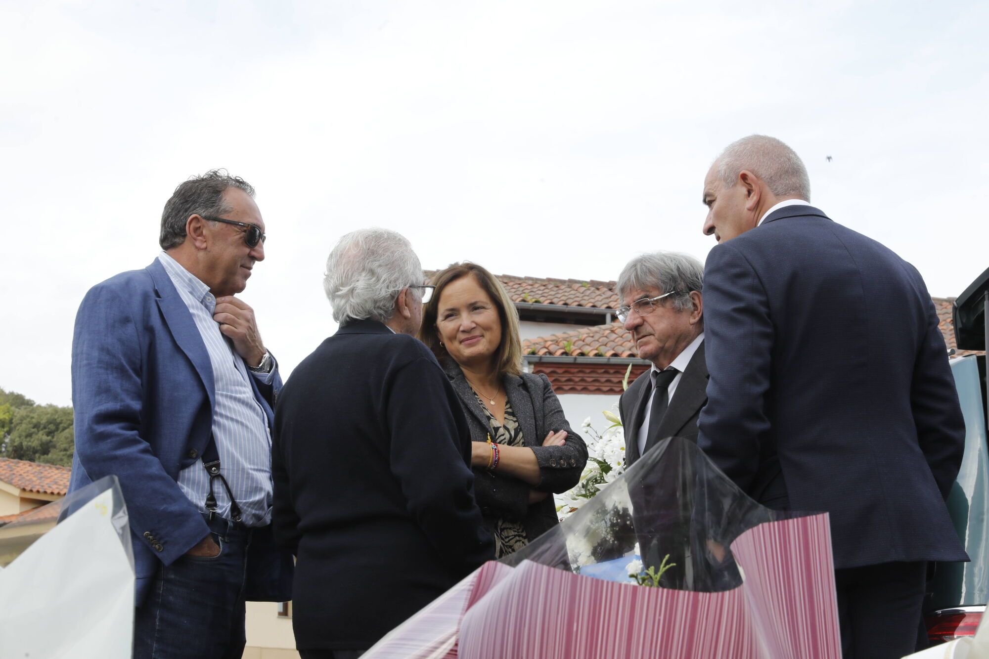 Así fue el funeral de Emilio Serrano en Ribadesella