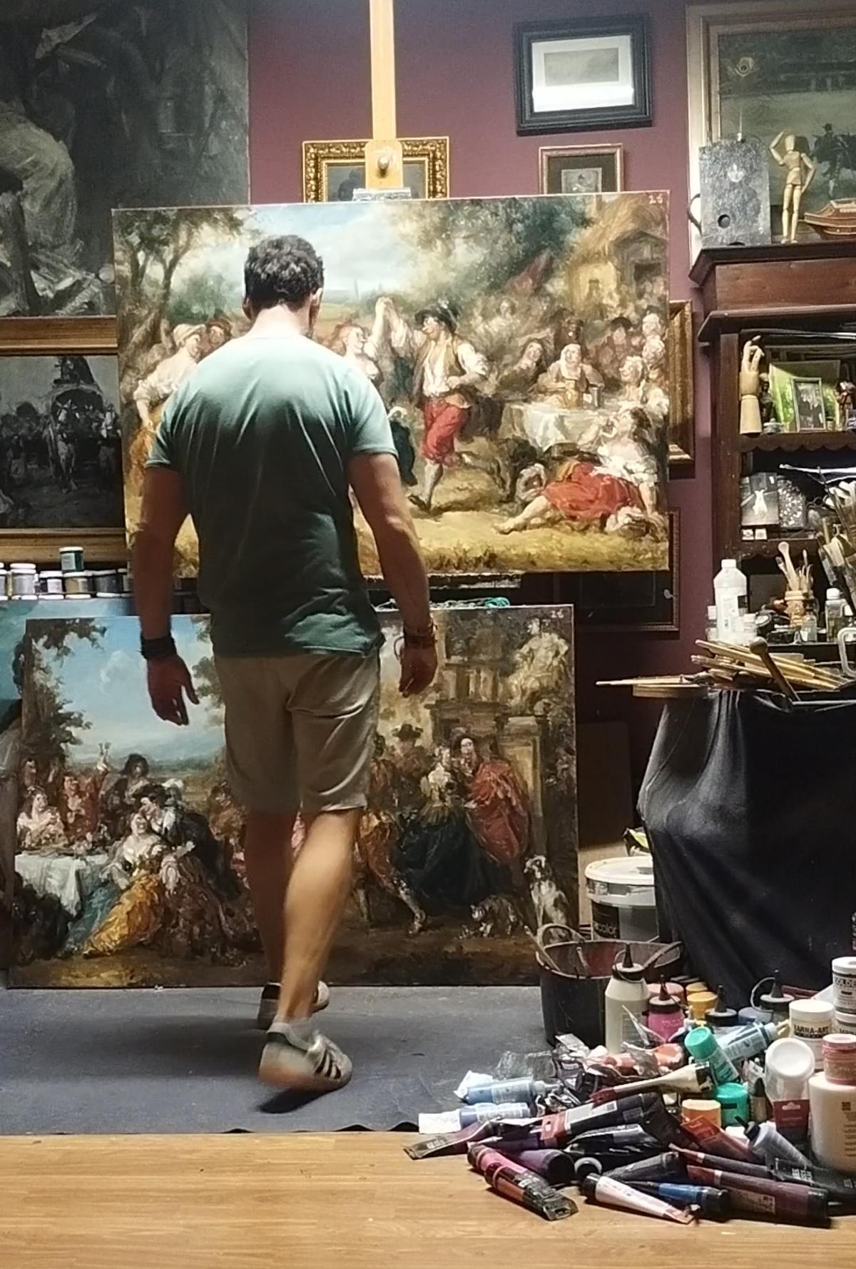 Iván Quesada, con alguna de sus últimas obras.
