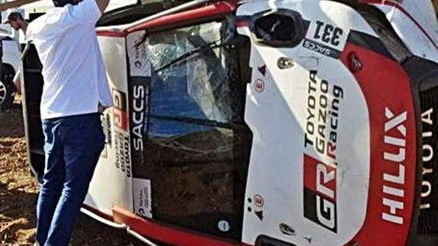 El Toyota Hilux d&#039;Alonso i Coma va bolcar a l&#039;inici de l&#039;etapa d&#039;ahir