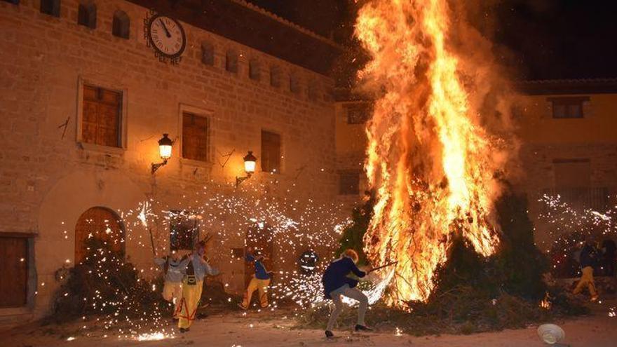 VÍDEOS | Así celebran Sant Antoni en varias localidades de Castellón