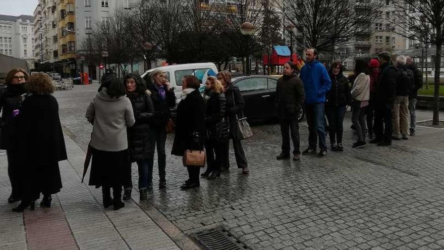 Colapso en el registro civil de A Coruña con largas colas de los usuarios