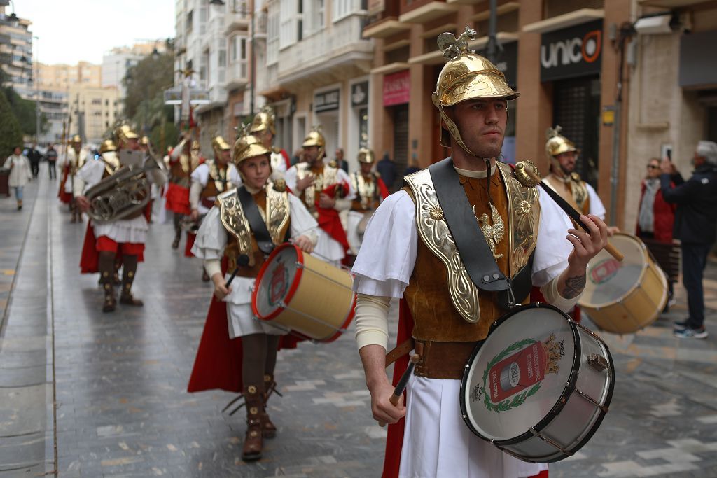 Soldados de Roma pasean por las calles de Cartagena