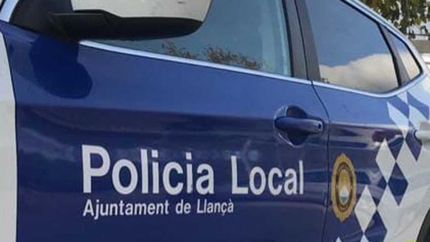 Detenen dos joves per atracar dos menors amb una navalla a Llançà