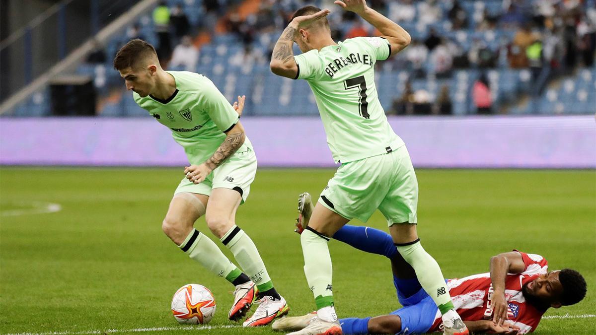 Berenguer y Sancet, en el encuentro de semifinales ante el Atlético de Madrid
