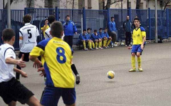 FÚTBOL SALA: La Salle Montemolín - Dominicos (Cadetes)