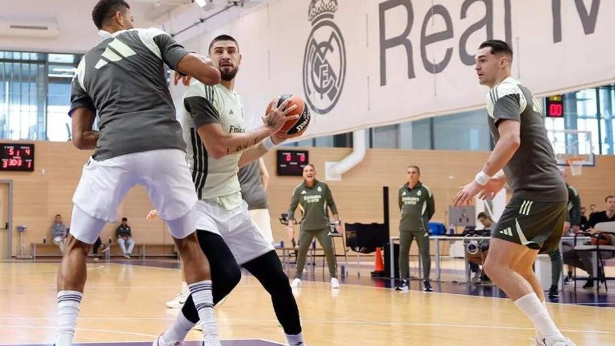 Walter Tavares no encuentra un buen compañero en el puesto de 'cinco' que le permita descansar en el banquillo