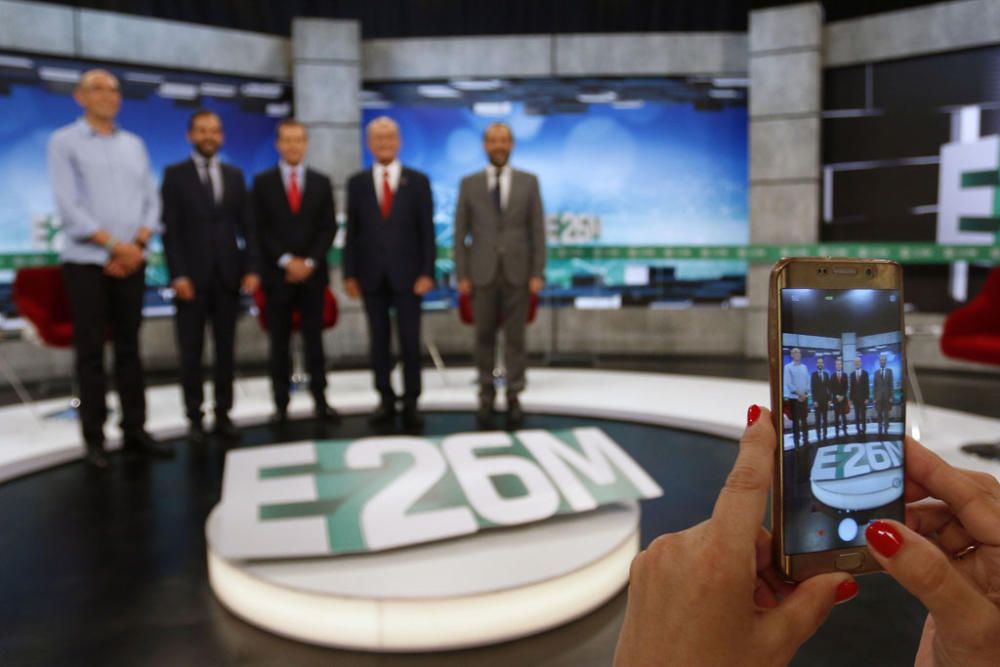 Eduardo Zorrilla, Daniel Pérez, Juan Cassá y Francisco de la Torre se han medido en la televisión andaluza en el segundo encuentro electoral televisado de lo que va de campaña.