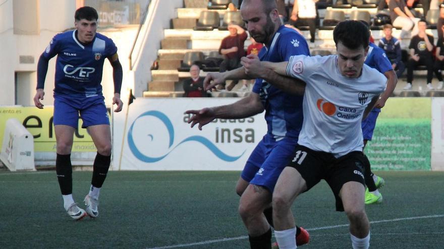 El Ontinyent 1931 en el partido de la pasada jornada frente al Castellonense.