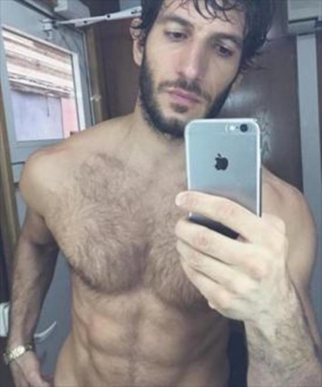 Quim Gutiérrez  presume de torso y de abdominales_MEDIA_1