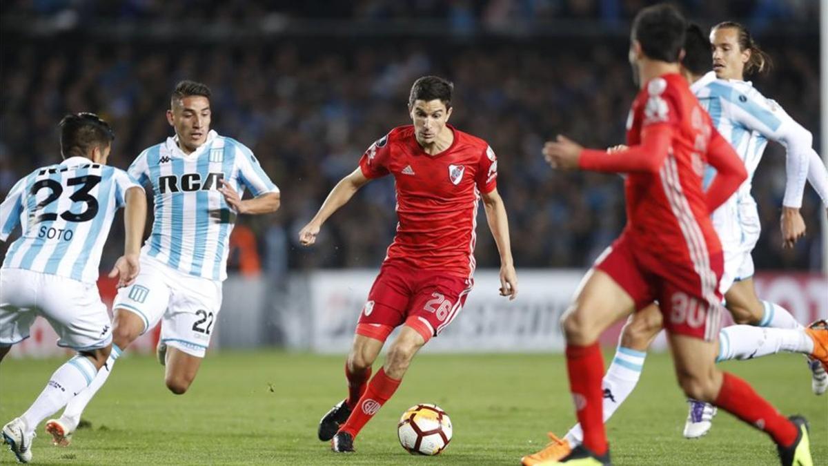 Racing y River Plate empatan en la ida de octavos de Libertadores