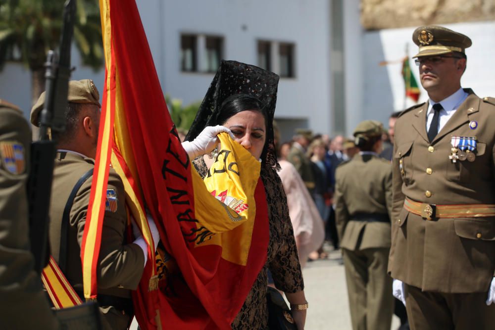 600 civiles juran la bandera en Palma