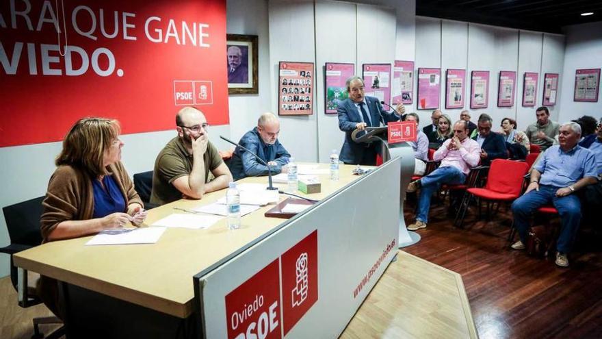 Wenceslao López, ayer por la tarde, durante una de sus intervenciones en la asamblea de la AMSO.