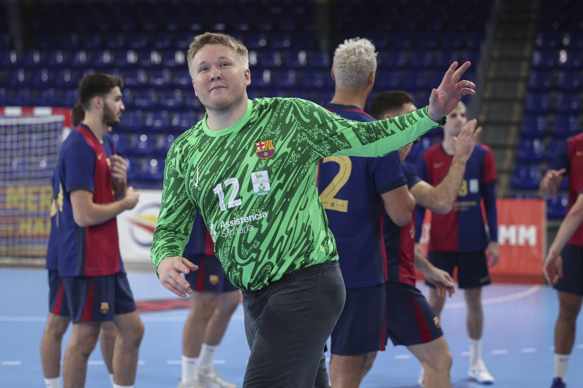 Emil Nielsen, en un partido