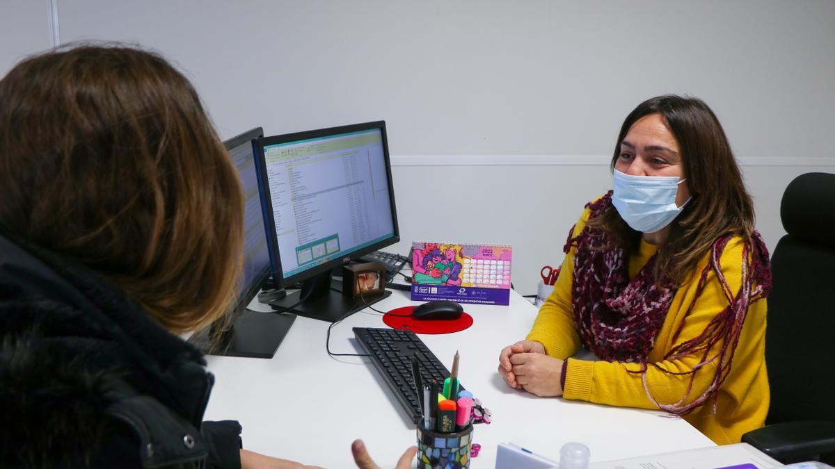 Los Servicios Sociales de Quart de Poblet gestionan la llegada de personas refugiadas de Ucrania.