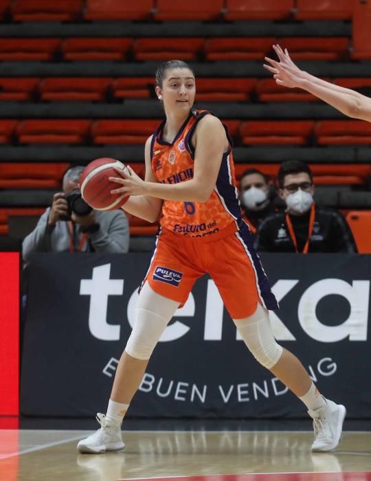 Las mejores imágenes del Valencia Basket - Basket Hema SKW