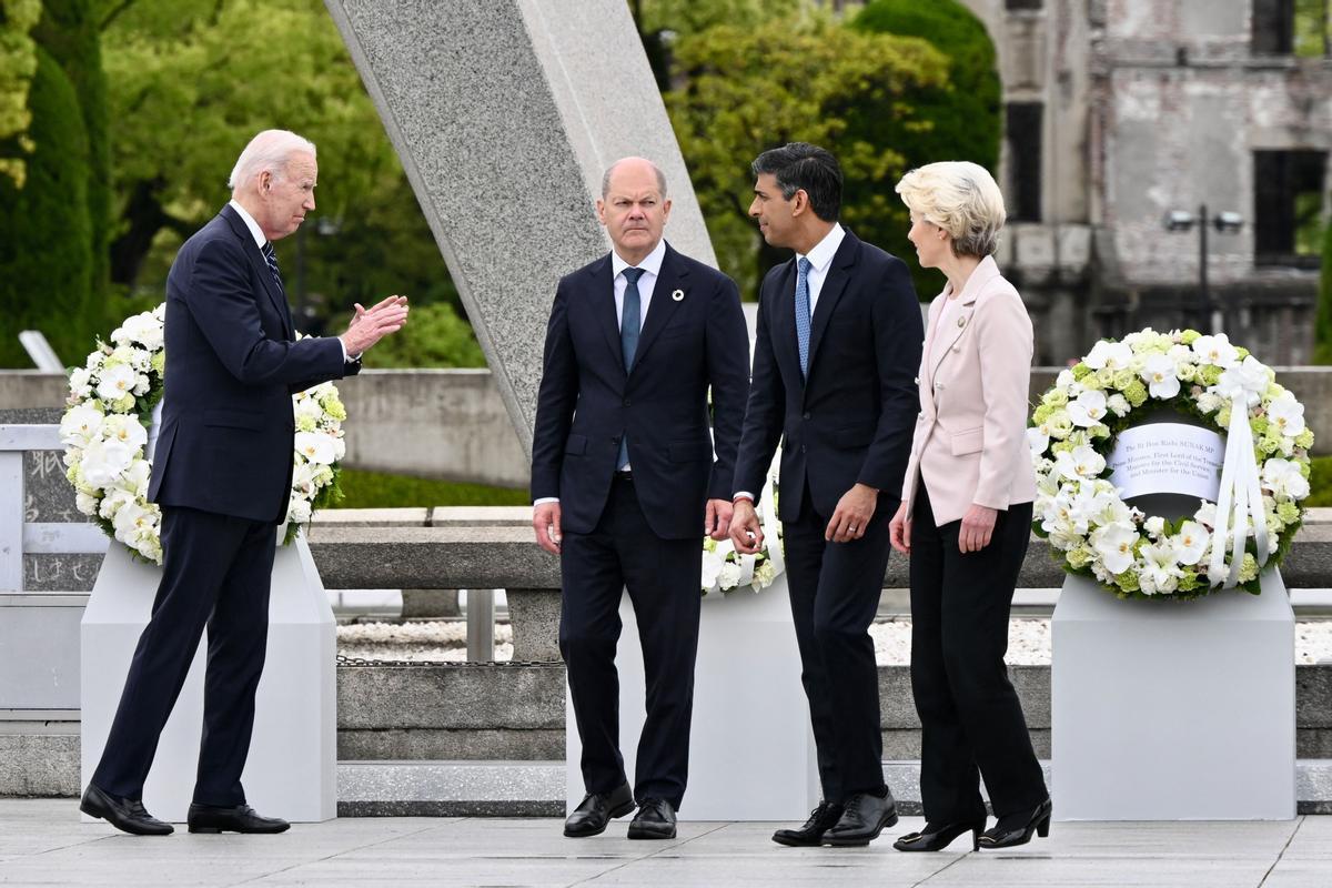 Los líderes del G7 visitan el Memorial Park para las víctimas de la bomba atómica en Hiroshima, entre protestas