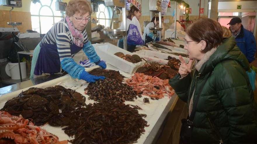 El marisco, más asequible en Fin de Año - Faro de Vigo