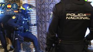 Nueve detenidos por estafar con la compra de más de 50 coches y hacerse con 800.000 euros