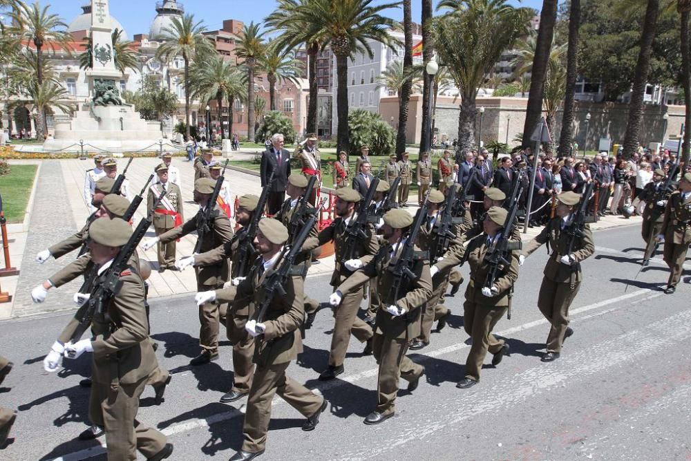 Acto solemne de homenaje a los héroes del 2 de Mayo en Cartagena