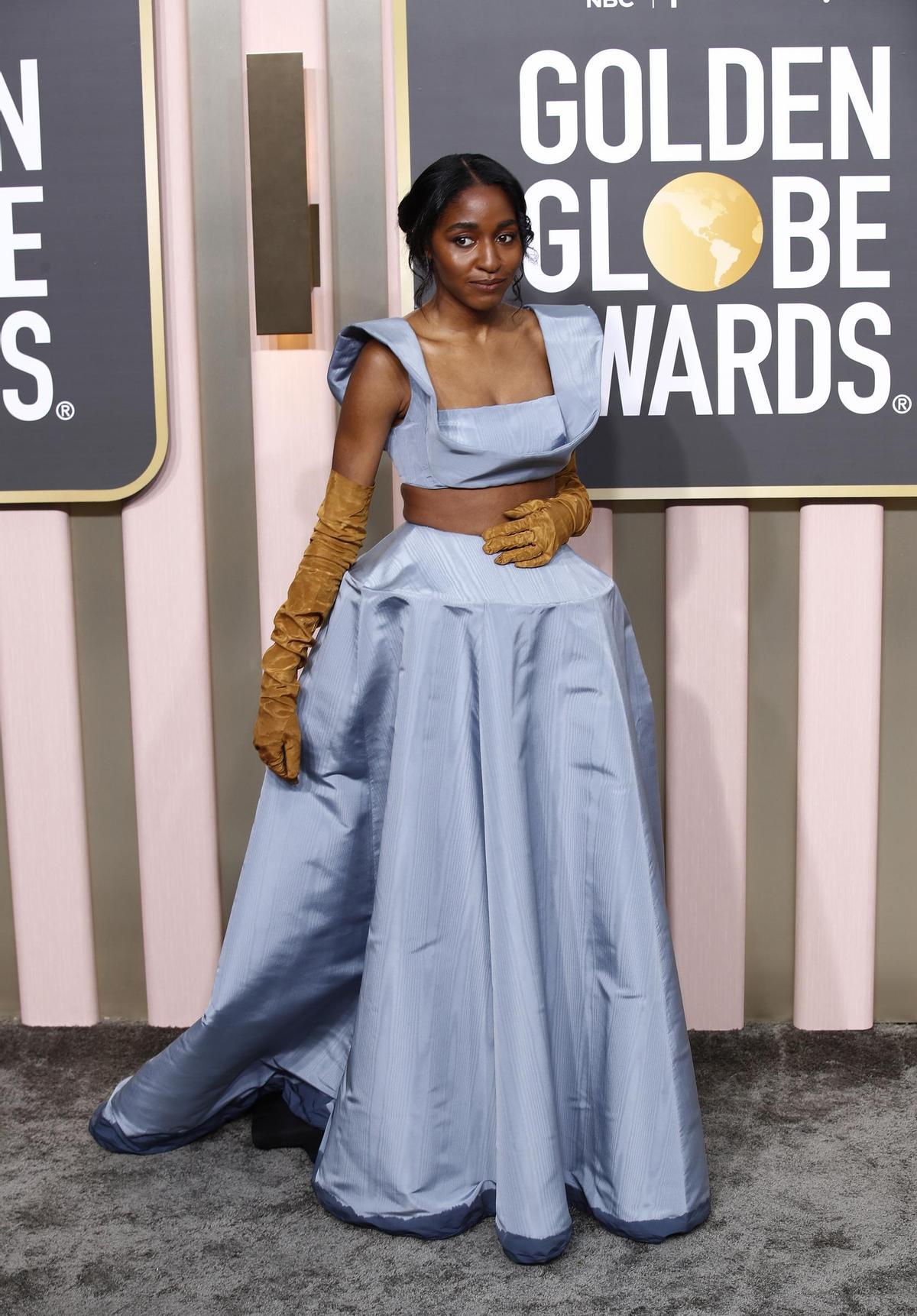 Ayo Edebiri  llega a la 80ª ceremonia anual de los Globos de Oro en el hotel Beverly Hilton.