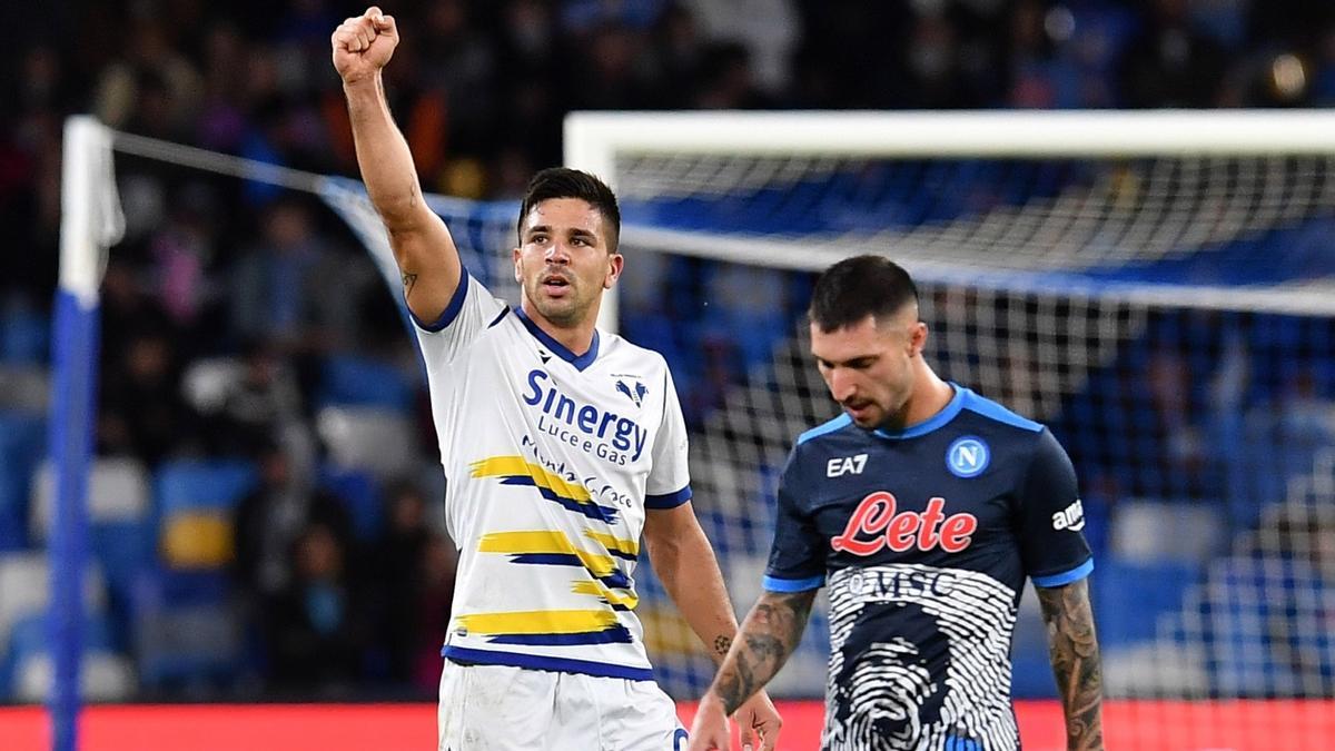 Gio Simeone, en un partido entre Hellas Verona y Napoli