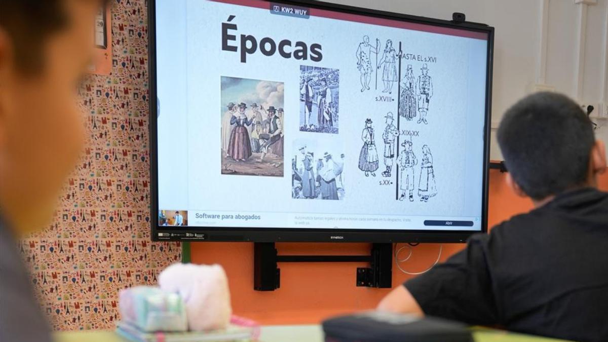 Beyond Fancy Dress: Tenerife Schools Promote the Value of Traditional Canarian Attire