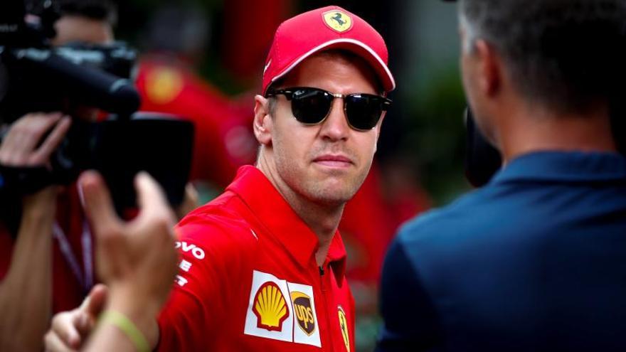 Vettel, piloto de Ferrari, en el circuito de Marina Bay, en Singapur.