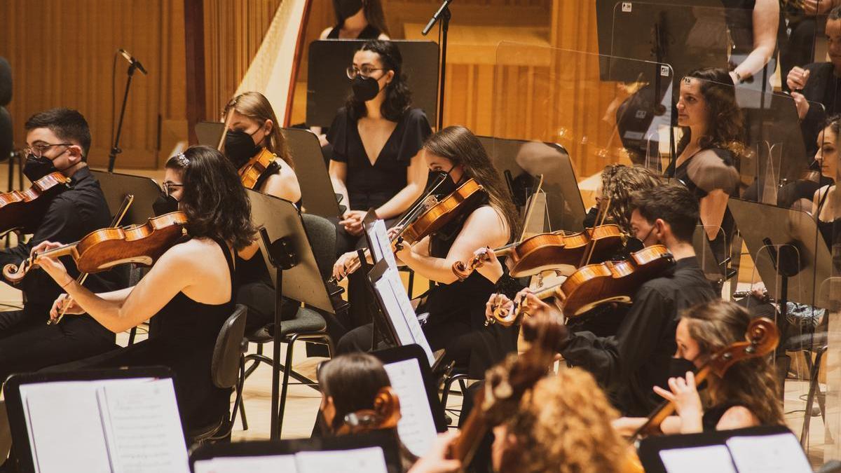 CaixaBank, el IVC y la FSMCV convocan la cuarta edición del ciclo de conciertos CaixaBank de orquestas de la Comunitat.