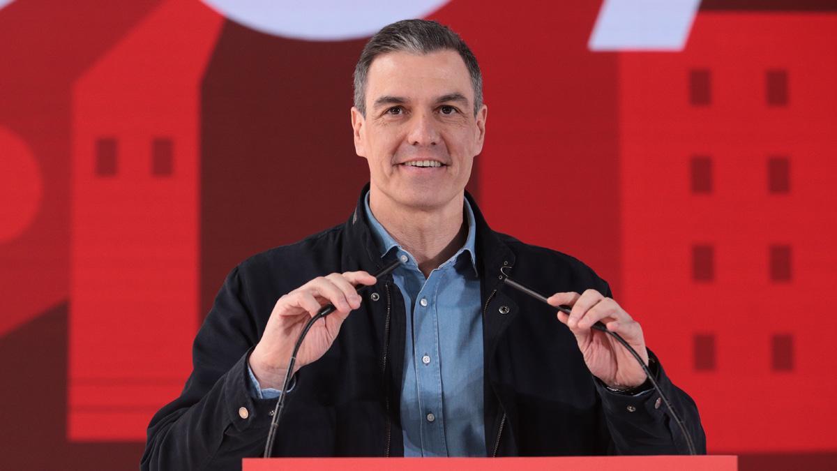 Pedro Sánchez, interviene en la clausura de la Convención Municipal del PSC en La Farga Pedro Sánchez, interviene en la clausura de la Convención Municipal del PSC en La Farga