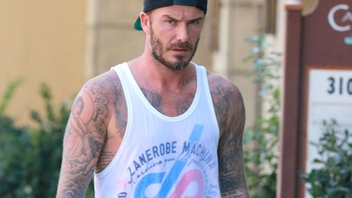 David Beckham se hace un nuevo tatuaje