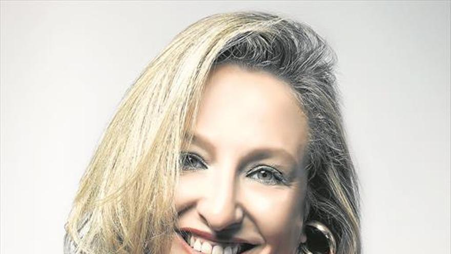 Isabel Rodríguez Palop: «El flamenco goza en la actualidad de muy buena salud en la región»