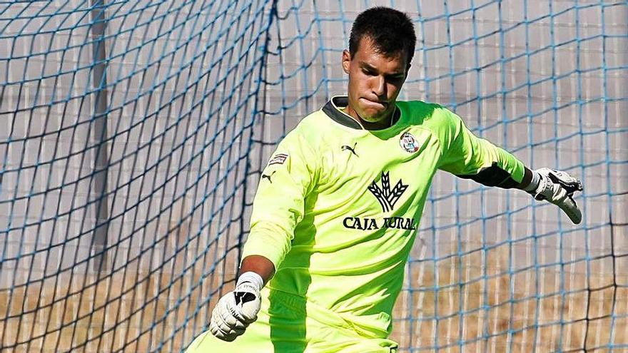 Tomás González, durante un partido. | J. F.