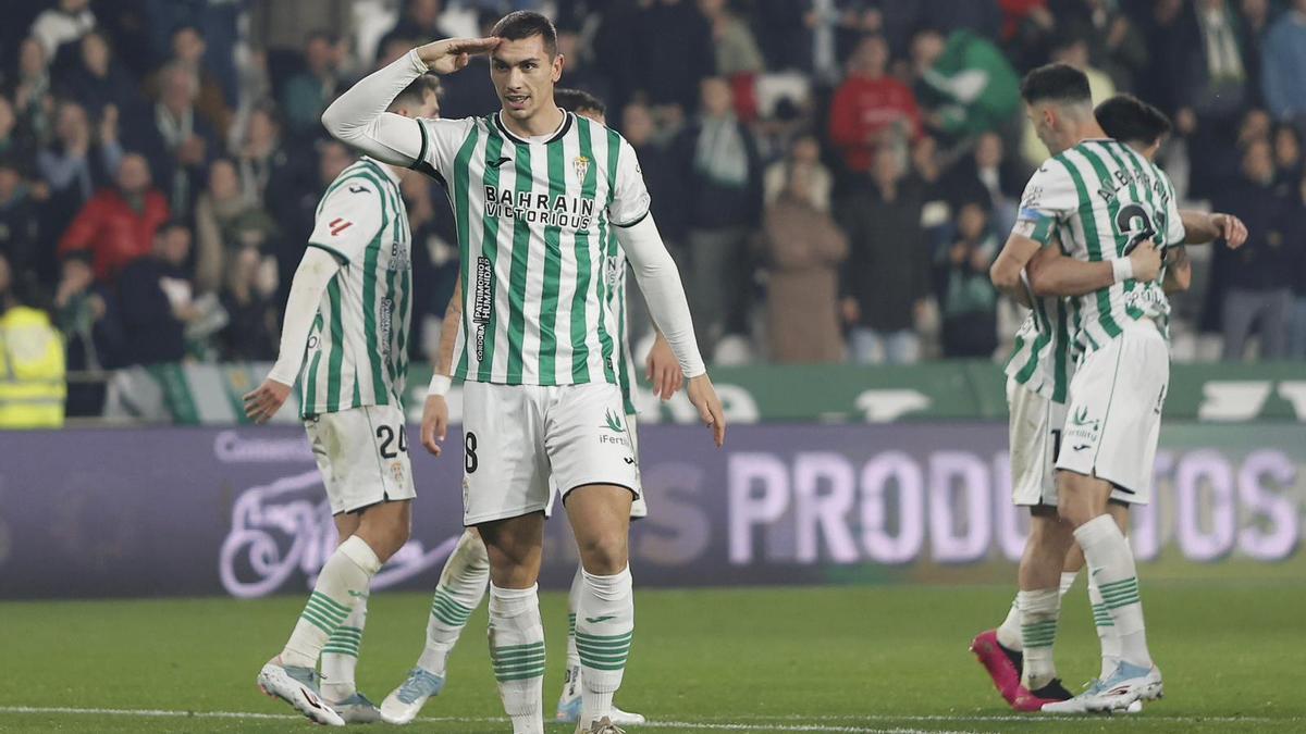 Adrián Fuentes, tras su gol ante el Burgos en El Arcángel.
