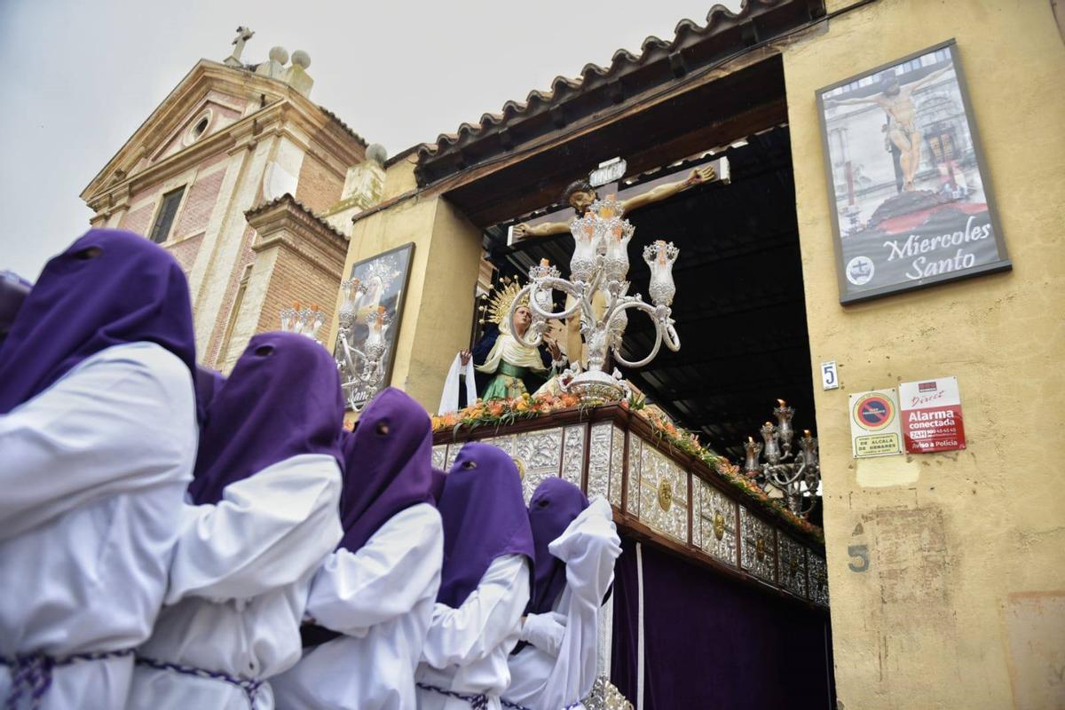 La procesión del Cristo de la Esperanza y el Trabajo saldrá a las 19:30 horas de Las Claras. Foto de archivo