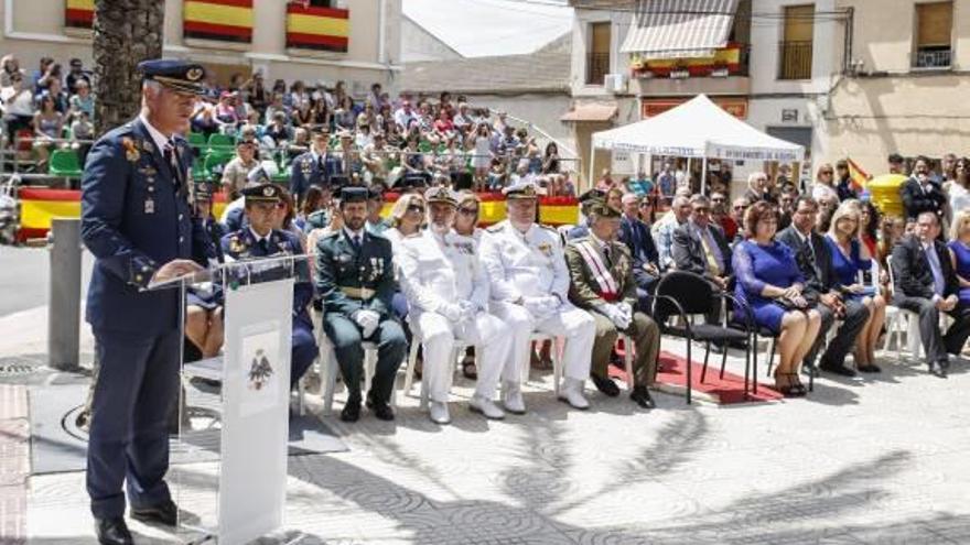 Algueña organiza una jura de bandera civil