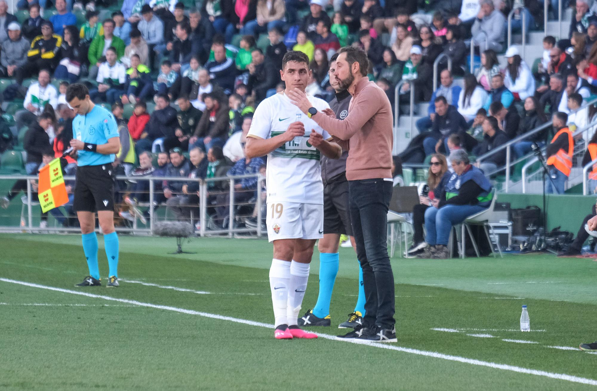 Las mejores imágenes de la primera victoria del Elche en La Liga