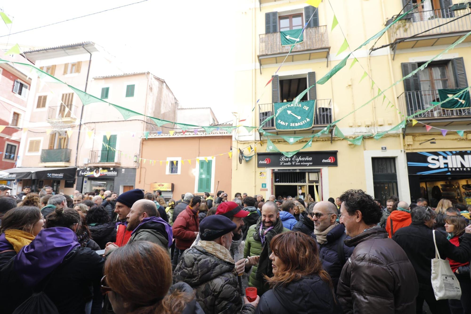 Sant Sebastià 2023: Chupinazo en el bar Can Vinagre